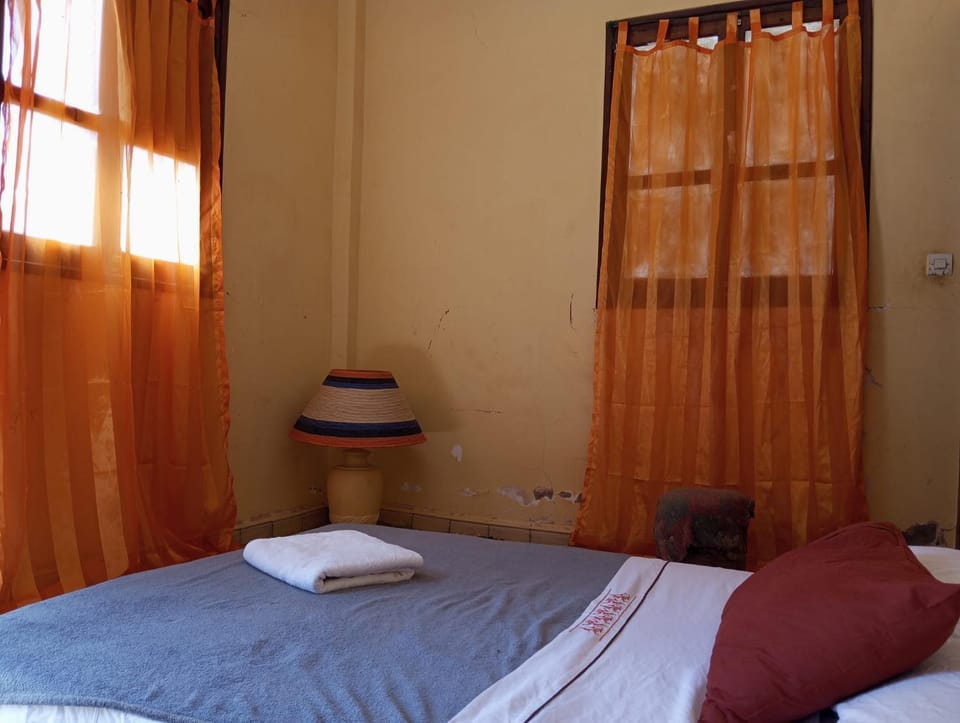Bed, Massage, Bedroom, towels