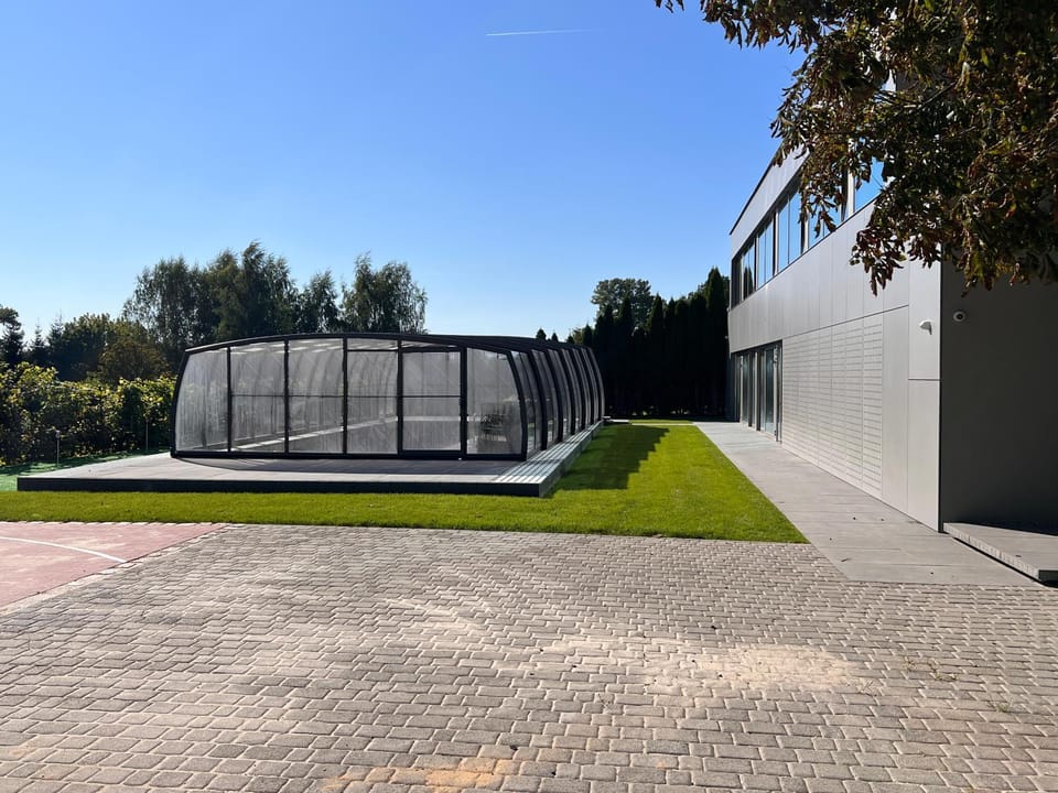 Property building, Swimming pool