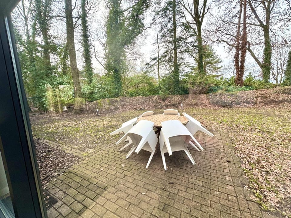 Luxe recreatiebungalows midden in bosrijke omgeving Waalre Noord-Brabant House in North Brabant (province)