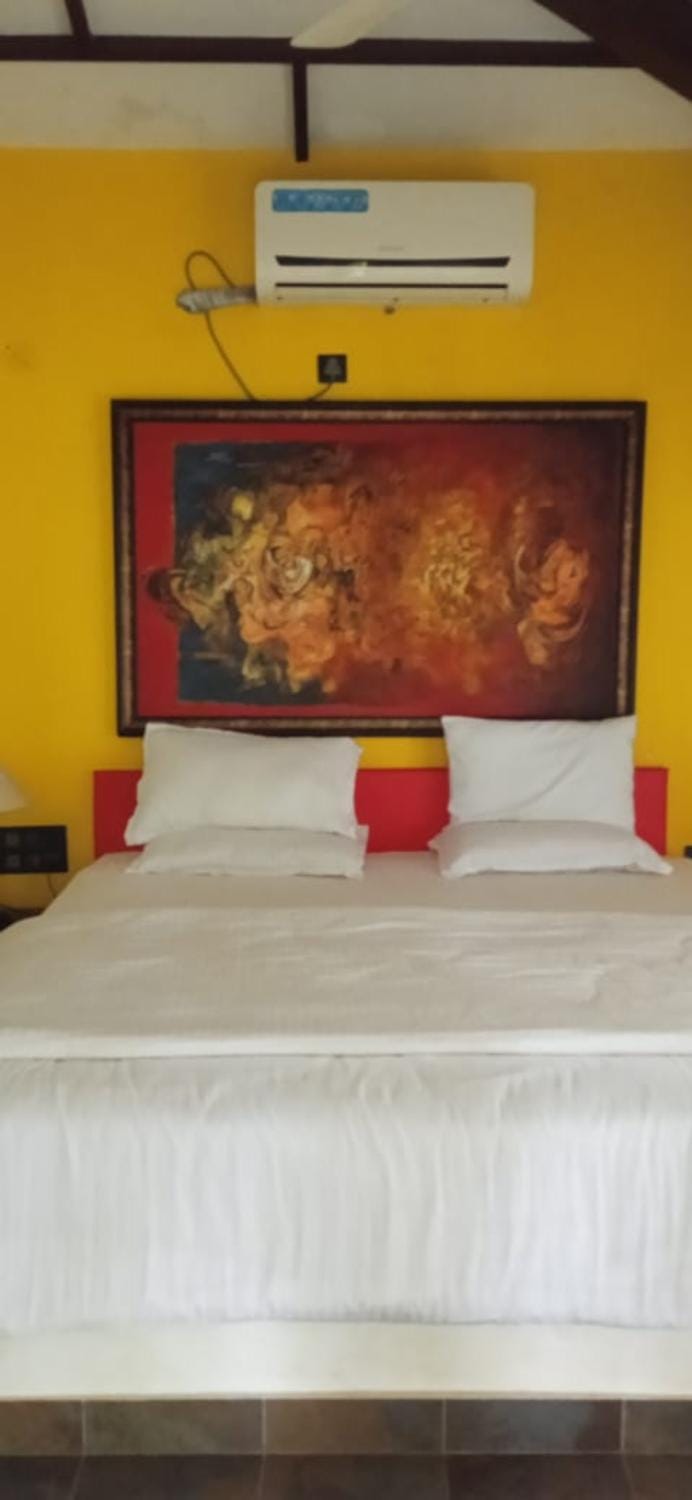 Bed, Bedroom, air conditioner