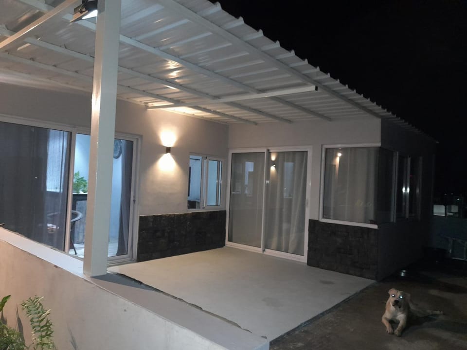 Patio, Night