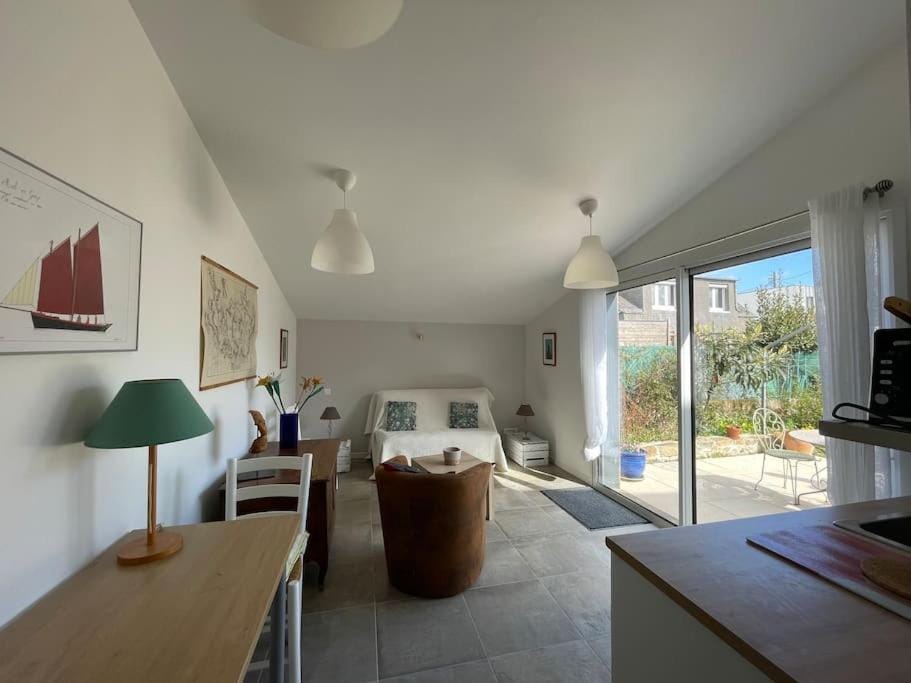 Studio au calme avec jardin et stationnement Apartment in Séné