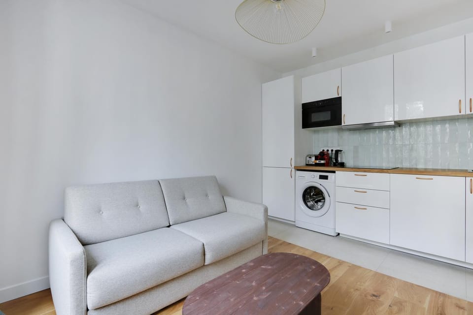 Kitchen or kitchenette, Living room, Seating area, minibar, washing machine
