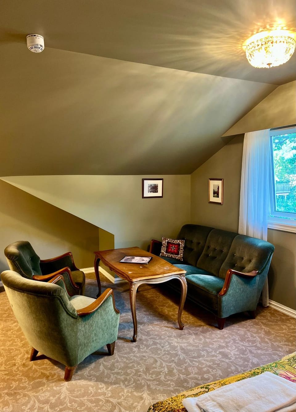 Seating area