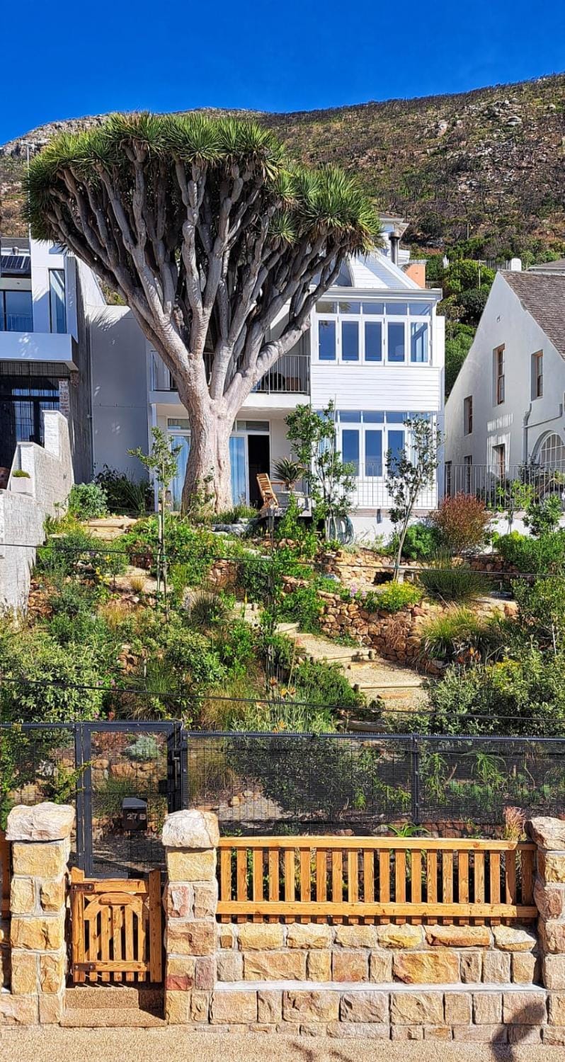 Property building, Garden view