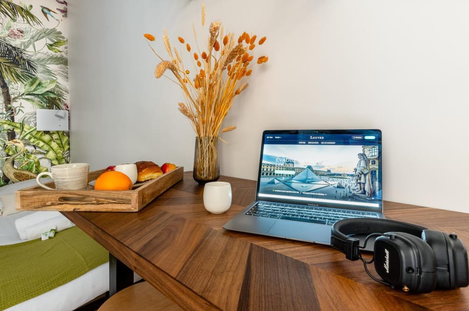 Unique studio - Central Area Apartment in Paris