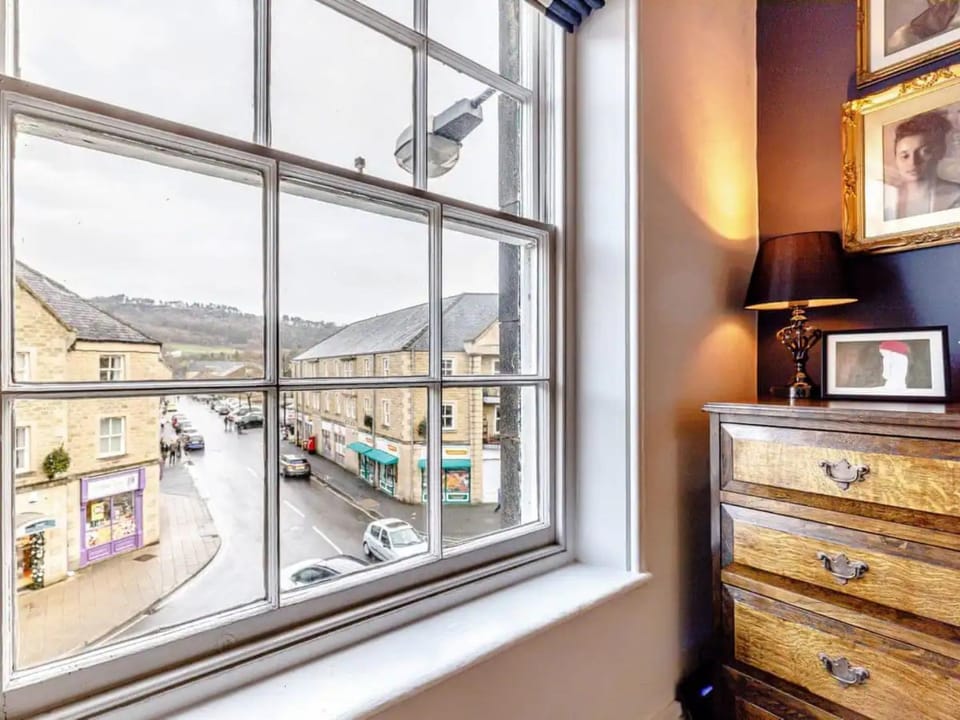 Natural landscape, Other, City view, Mountain view