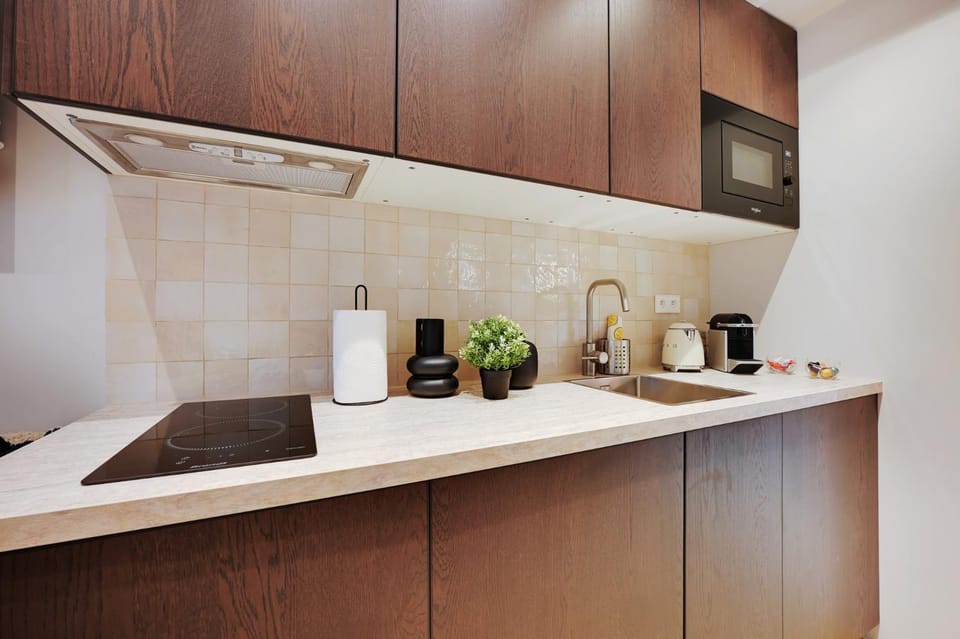 Coffee/tea facilities, Kitchen or kitchenette, minibar, pet friendly, stove, toaster