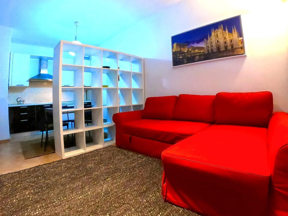 Communal lounge/ TV room, TV and multimedia, Living room, Seating area, Evening entertainment
