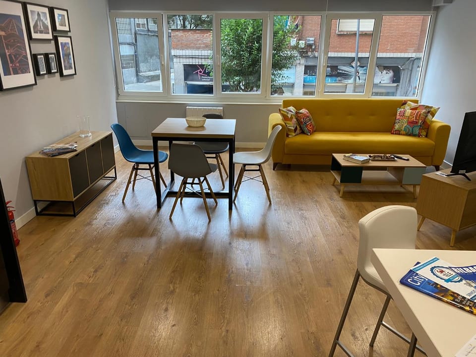 Kitchen or kitchenette, Living room, Dining area