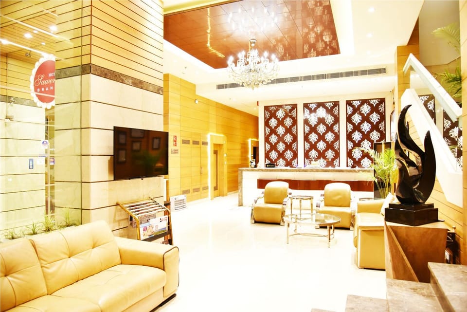 TV and multimedia, Lobby or reception, Seating area