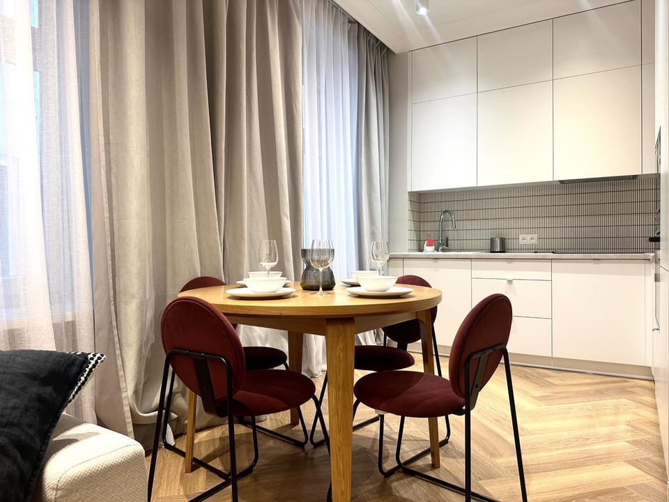 Odrzańska 17B Apartment - Self Check-In 20h Apartment in Wroclaw