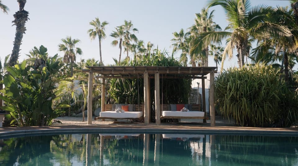 Swimming pool, sunbed