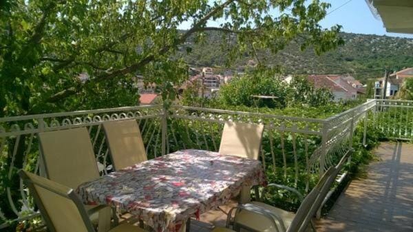 Property building, Balcony/Terrace