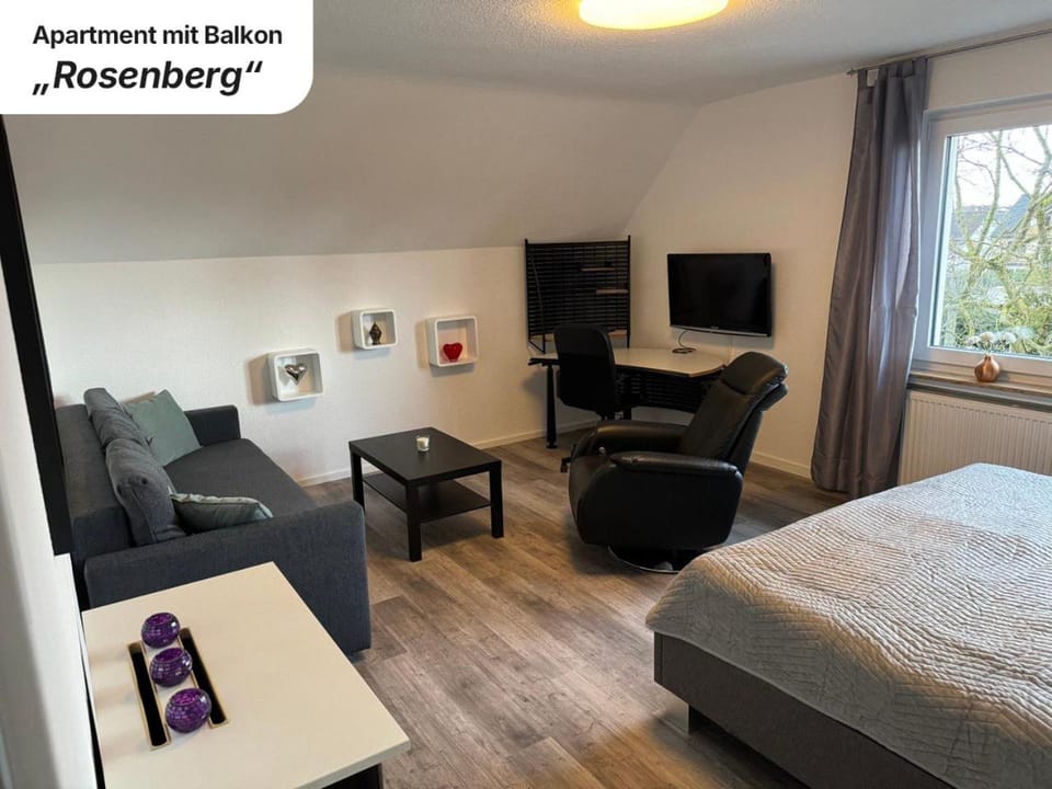 TV and multimedia, Living room, Bedroom