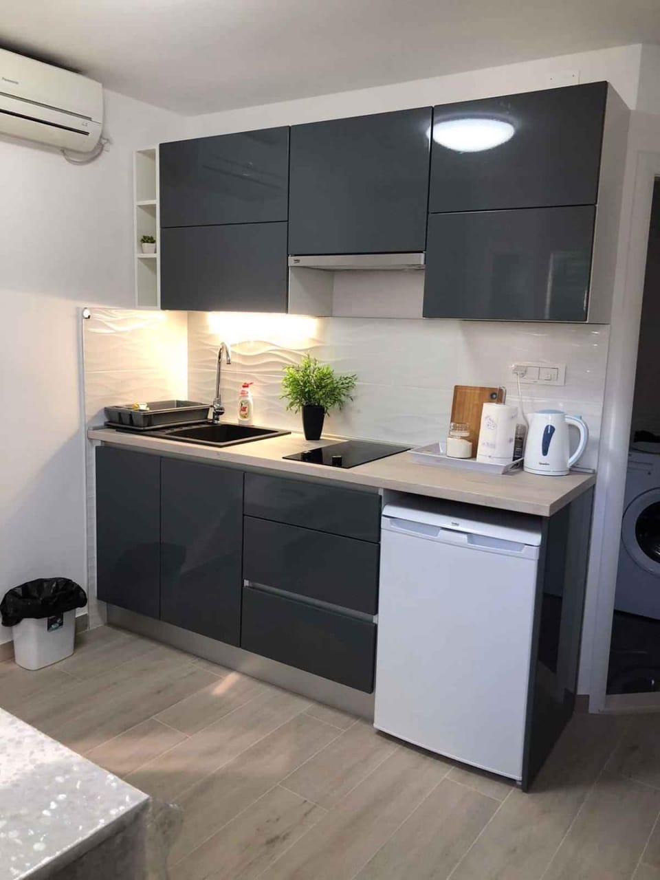 Dining area, air conditioner