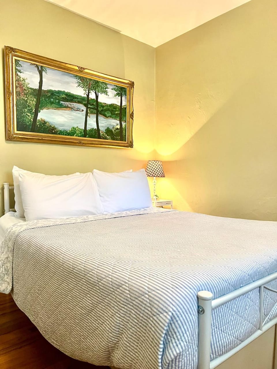 Tango Mango House with Private Hot Tub House in West Palm Beach