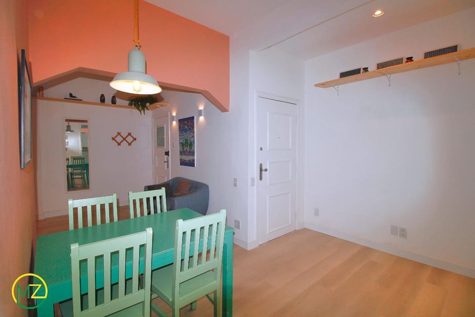 Charming and silent 2 bedrooms in Copa Apartment in Rio de Janeiro