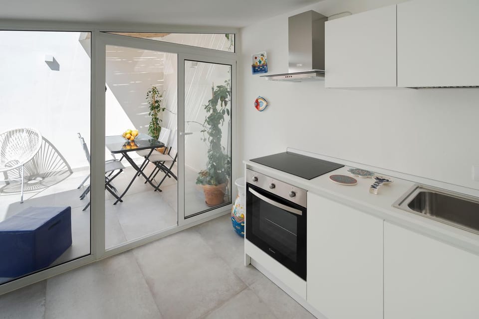 Balcony/Terrace, kitchen
