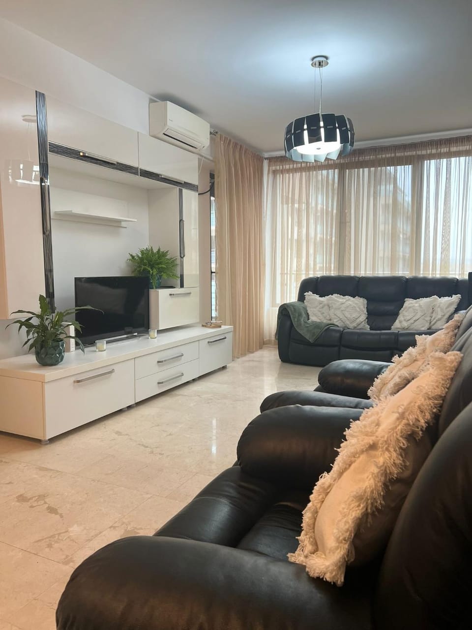 Hospitals and Copou Area Accommodation by Eox Apartments Apartment in Moldova