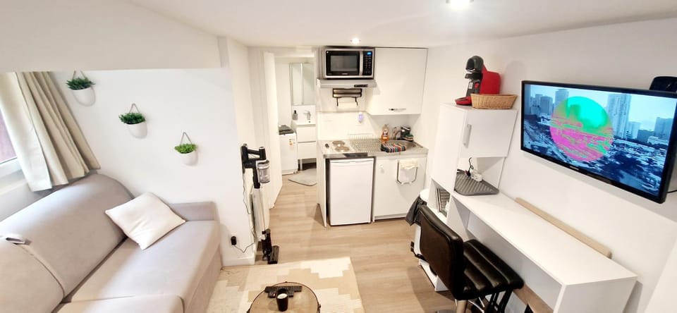 Studio terrasse Apartment in Auvergne-Rhône-Alpes
