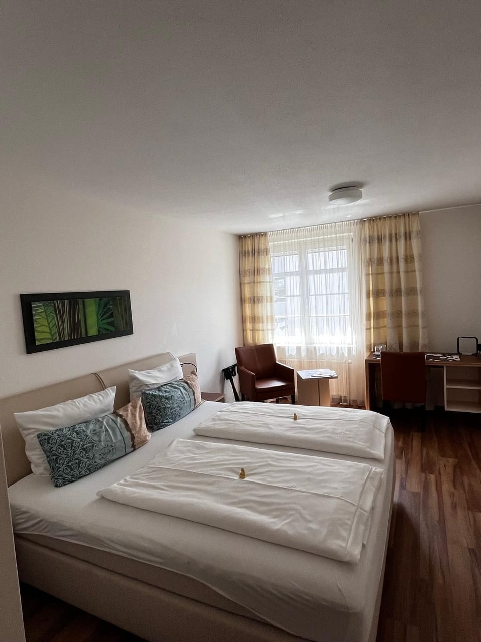 Bed, Photo of the whole room