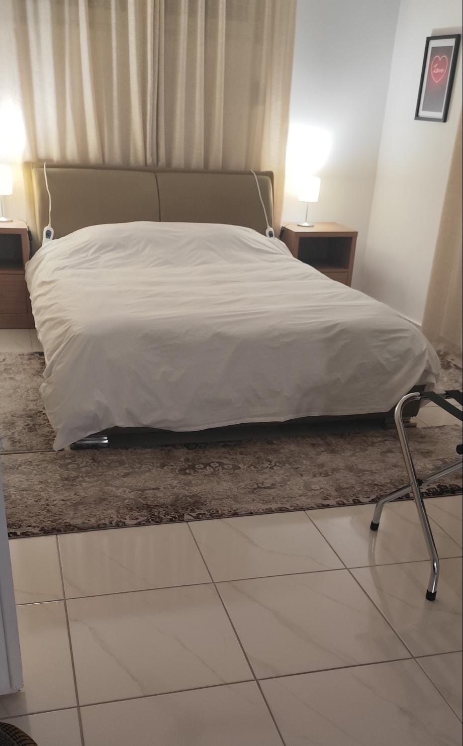 Bedroom, heating