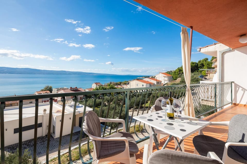 Seating area, Sea view