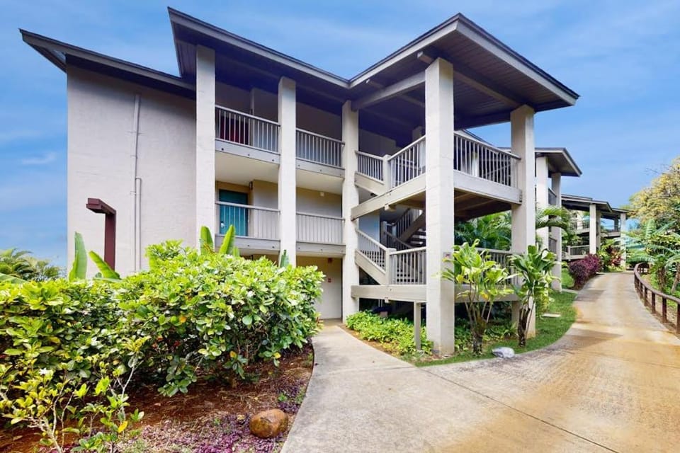 Hanalei Bay Resort 7301 two Apartment in Princeville