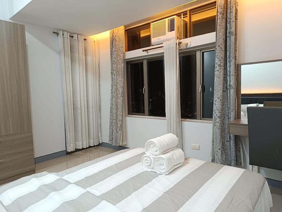 Manhattan Parkway Residence Tower 3, Cubao Apartment in Pasig