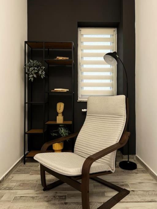Mohost Lisabona - Live the golden light Apartment in Brasov