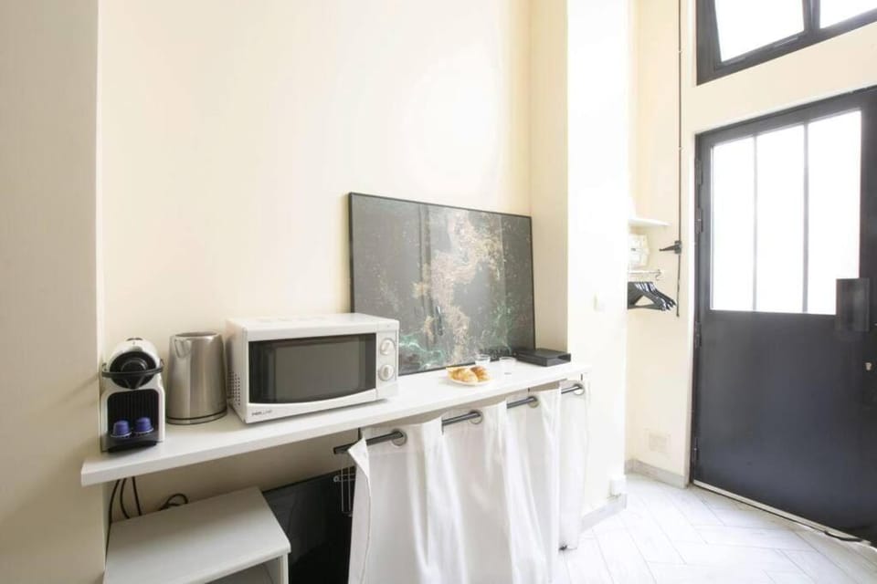 Unique Studio in Marais Apartment in Paris