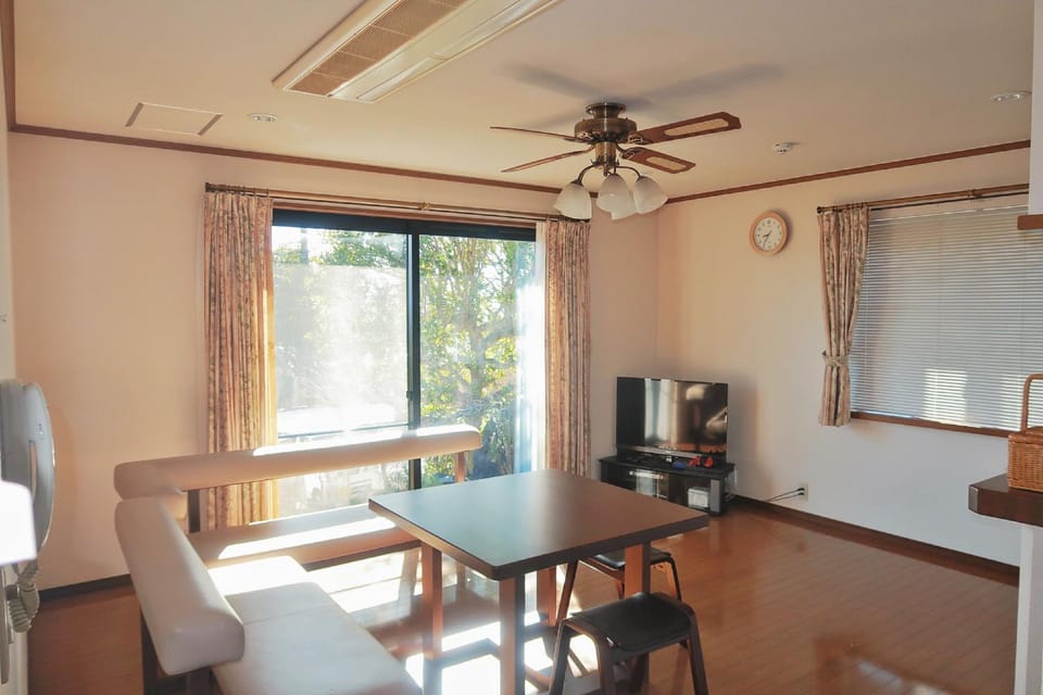 TV and multimedia, Living room, Decorative detail, On site