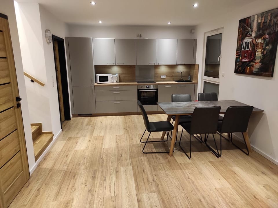 Living room, kitchen