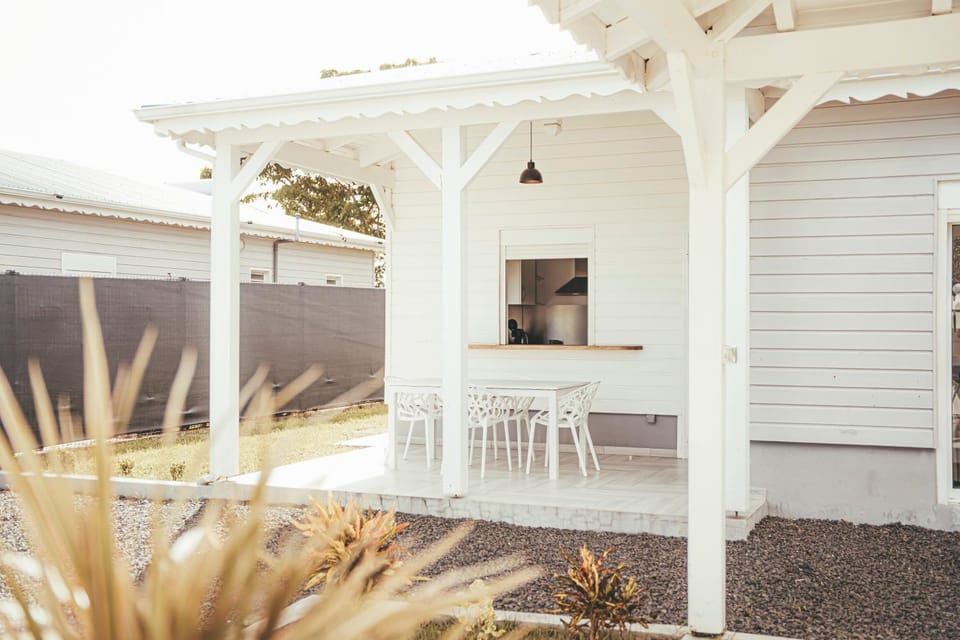 Property building, Patio, Day, Garden, View (from property/room), Balcony/Terrace, Garden view