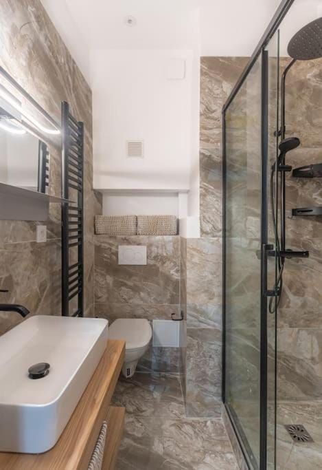 Luxe - dream Location - for 2 pp Apartment in Paris