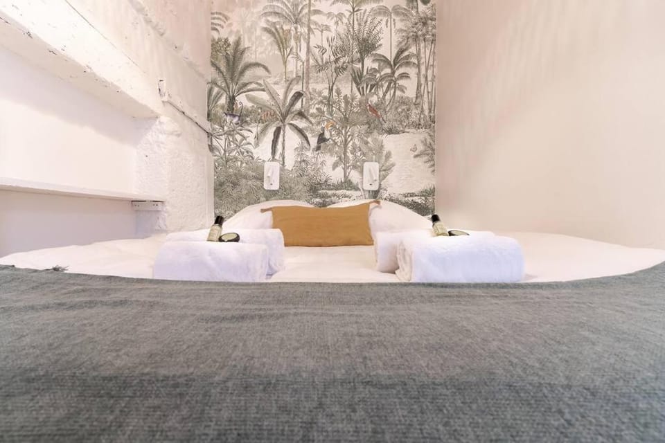 Luxe - dream Location - for 2 pp Apartment in Paris