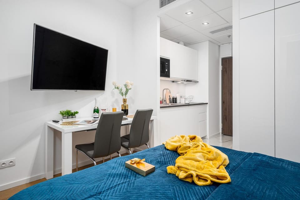 TV and multimedia, Bedroom