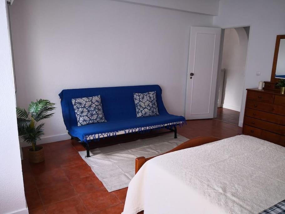 Beach and Surf Lovers Apartment in Costa da Caparica
