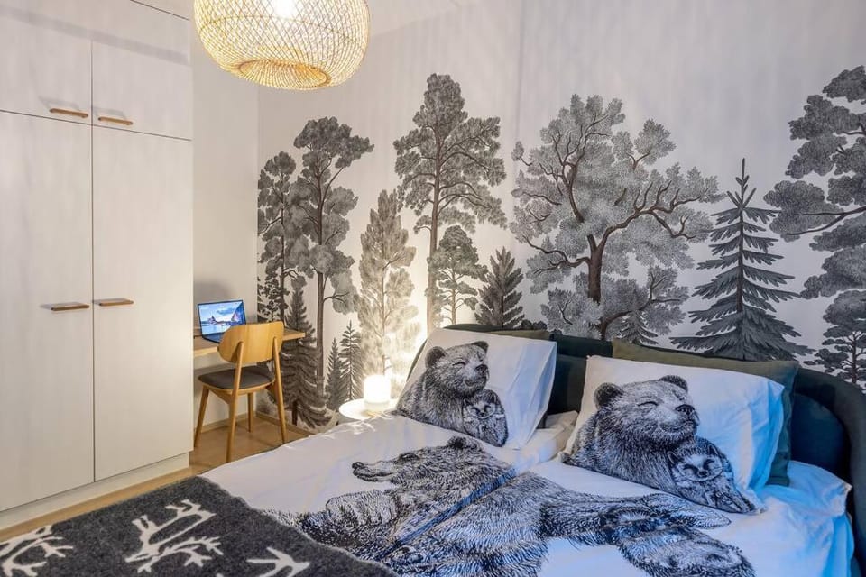 Bed, Photo of the whole room, Bedroom