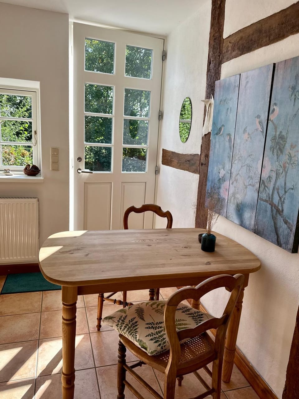 Dining area, kitchen