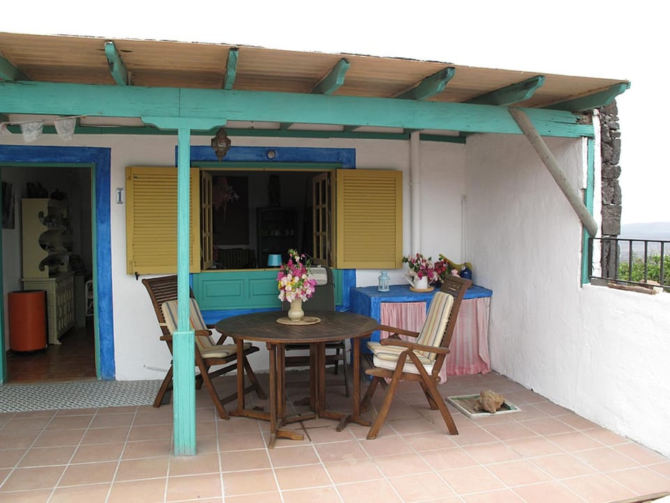 BBQ facilities, Balcony/Terrace