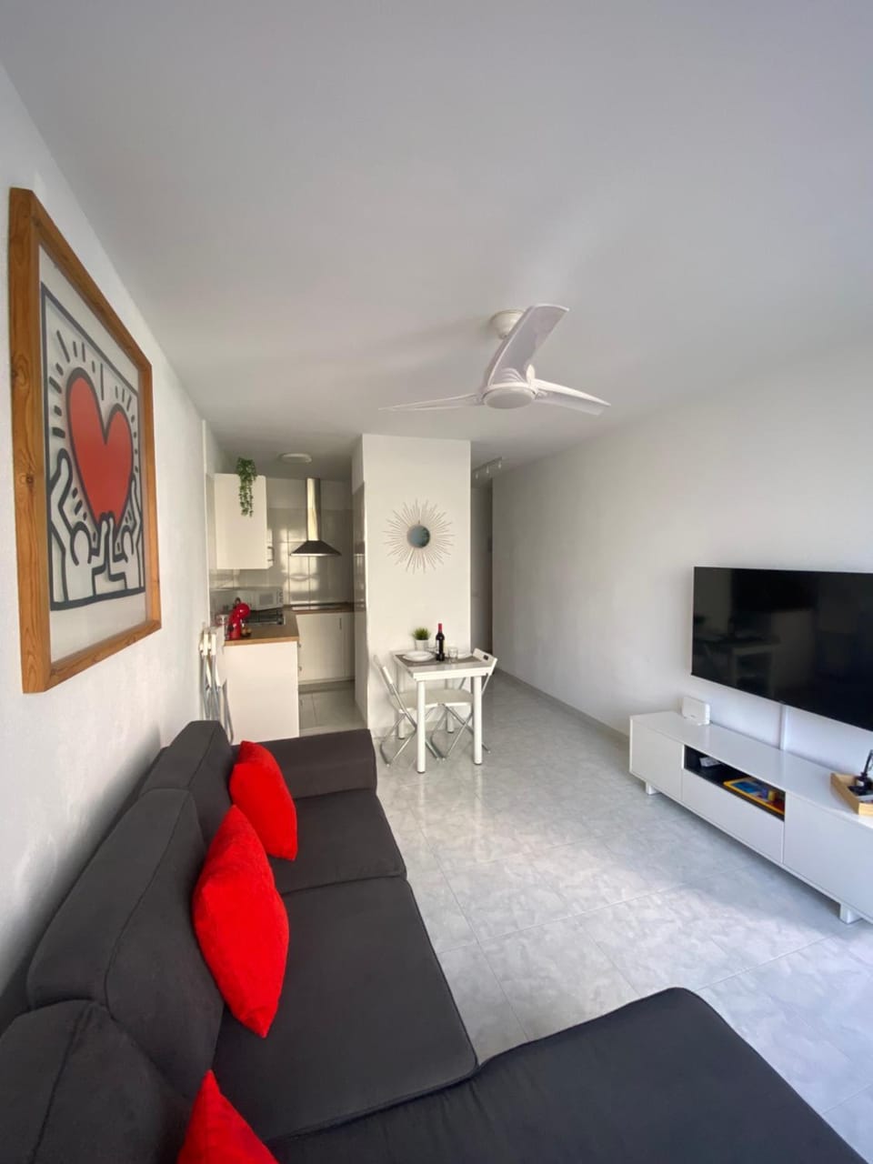 Communal lounge/ TV room