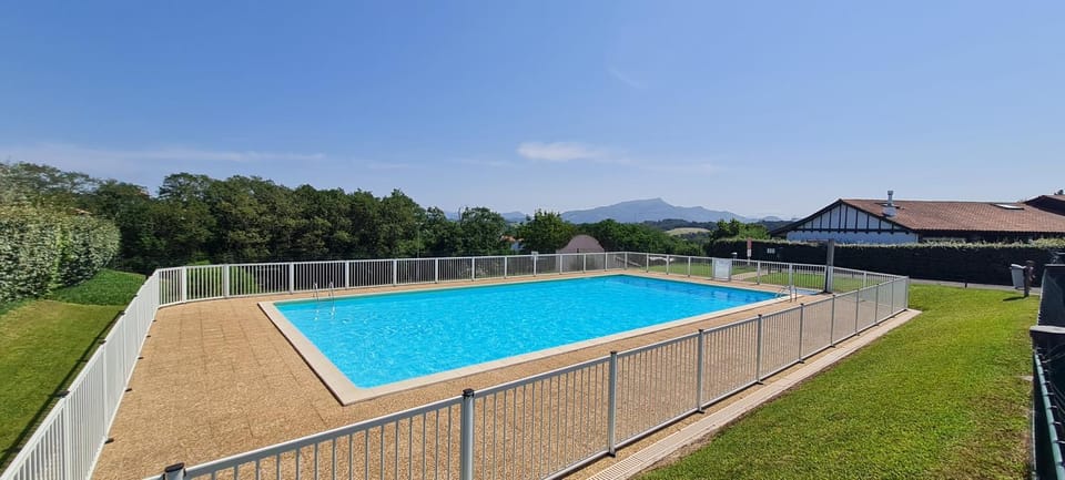 Natural landscape, Mountain view, Swimming pool, Swimming pool