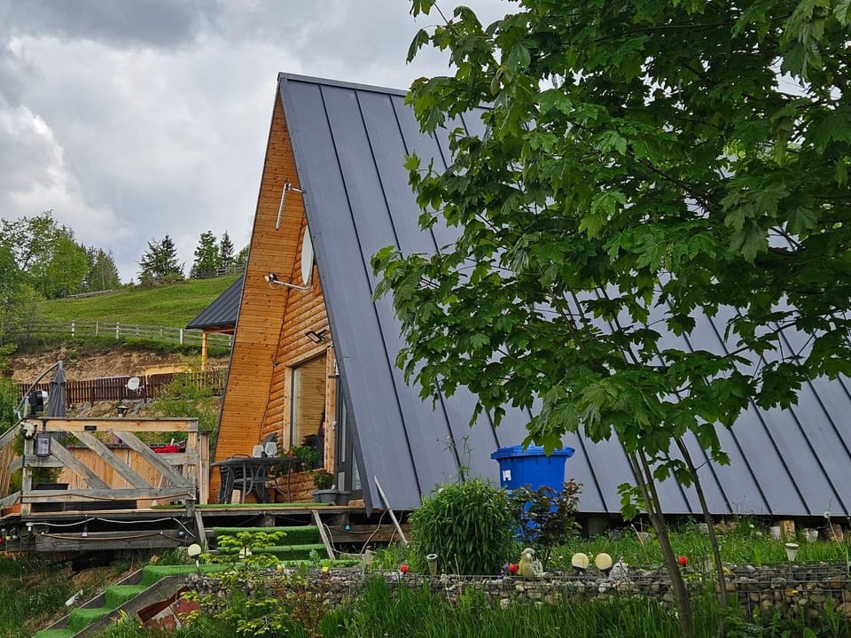 Cabana Lupul din Apuseni Nature lodge in Cluj County