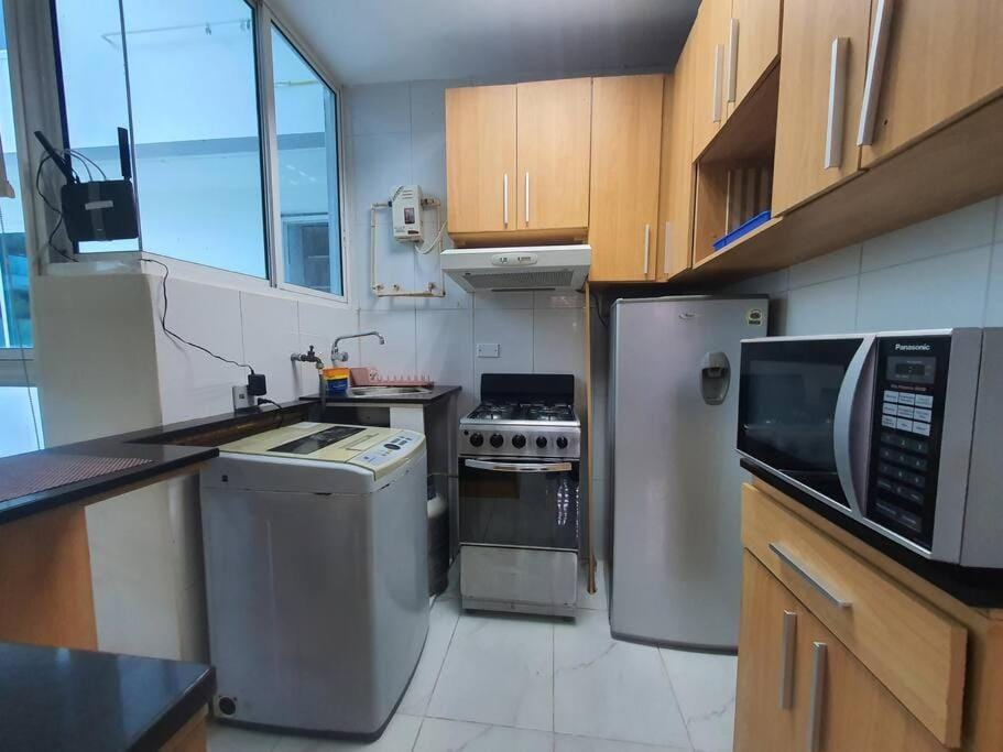 R.8-8 Lindo estudio ejecutivo en área turística. Apartment in Panama City, Panama