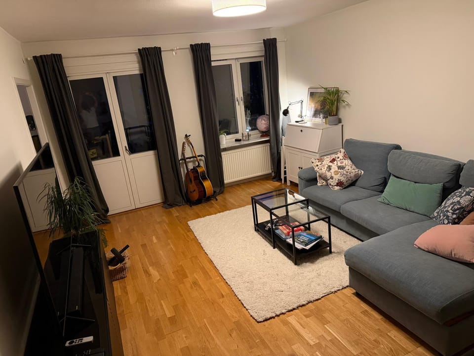 Communal lounge/ TV room, TV and multimedia, Living room