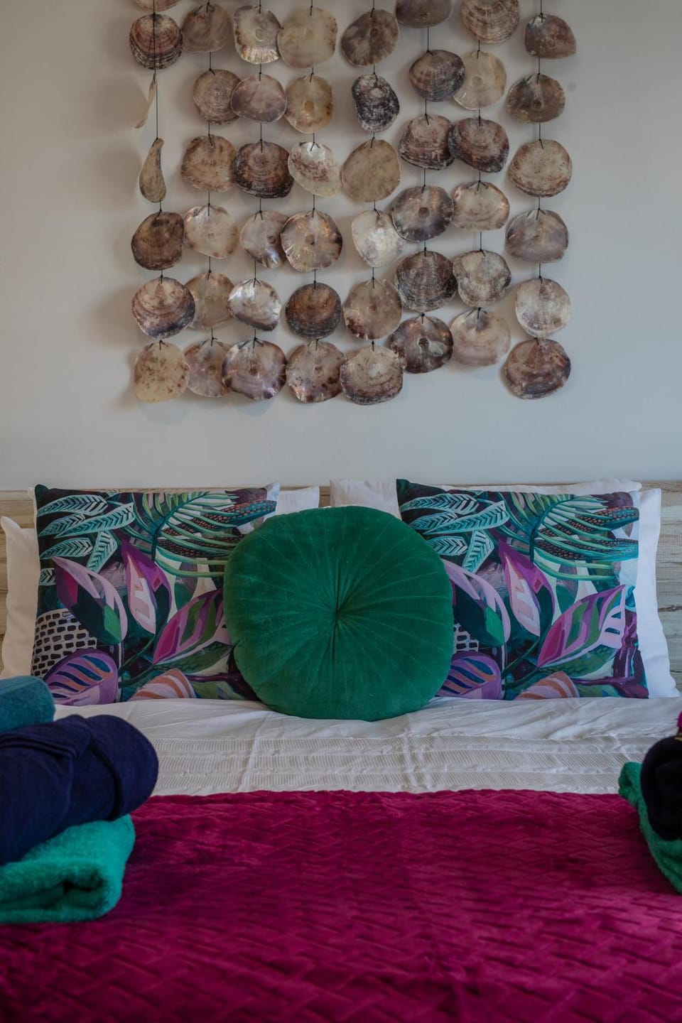 Bed, Seating area, Bedroom, towels