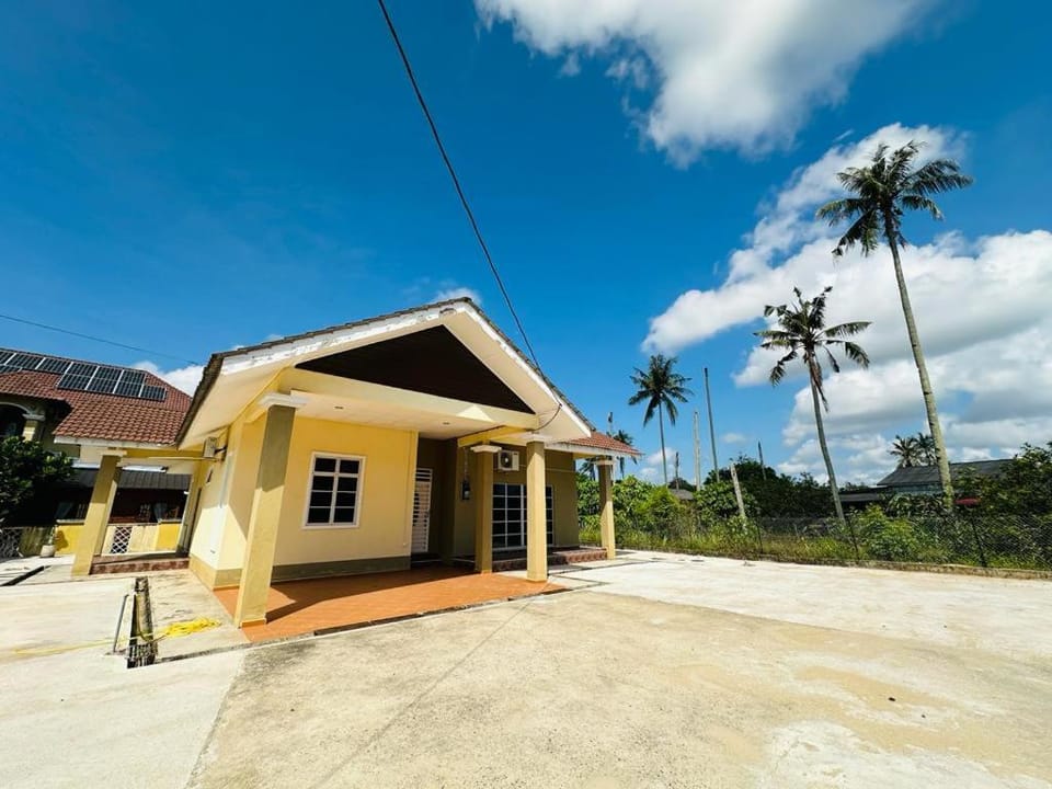 Nawra Iman Holiday Home House in Terengganu, Malaysia