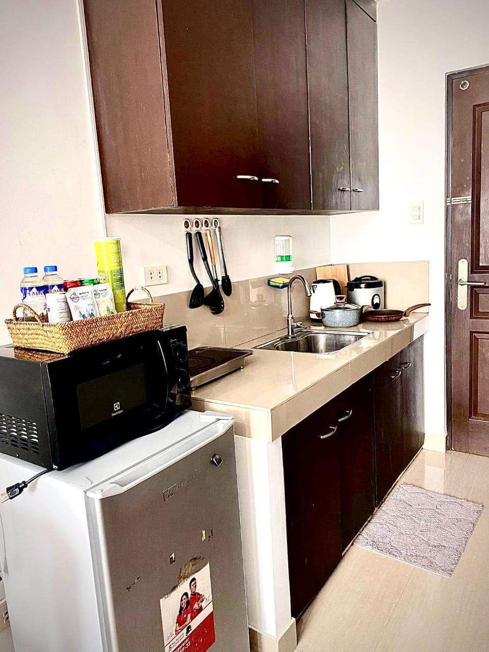 Cozy and nature inspired studio rooms Mandaluyong Edsa at F Residences under new management Apartment in Mandaluyong